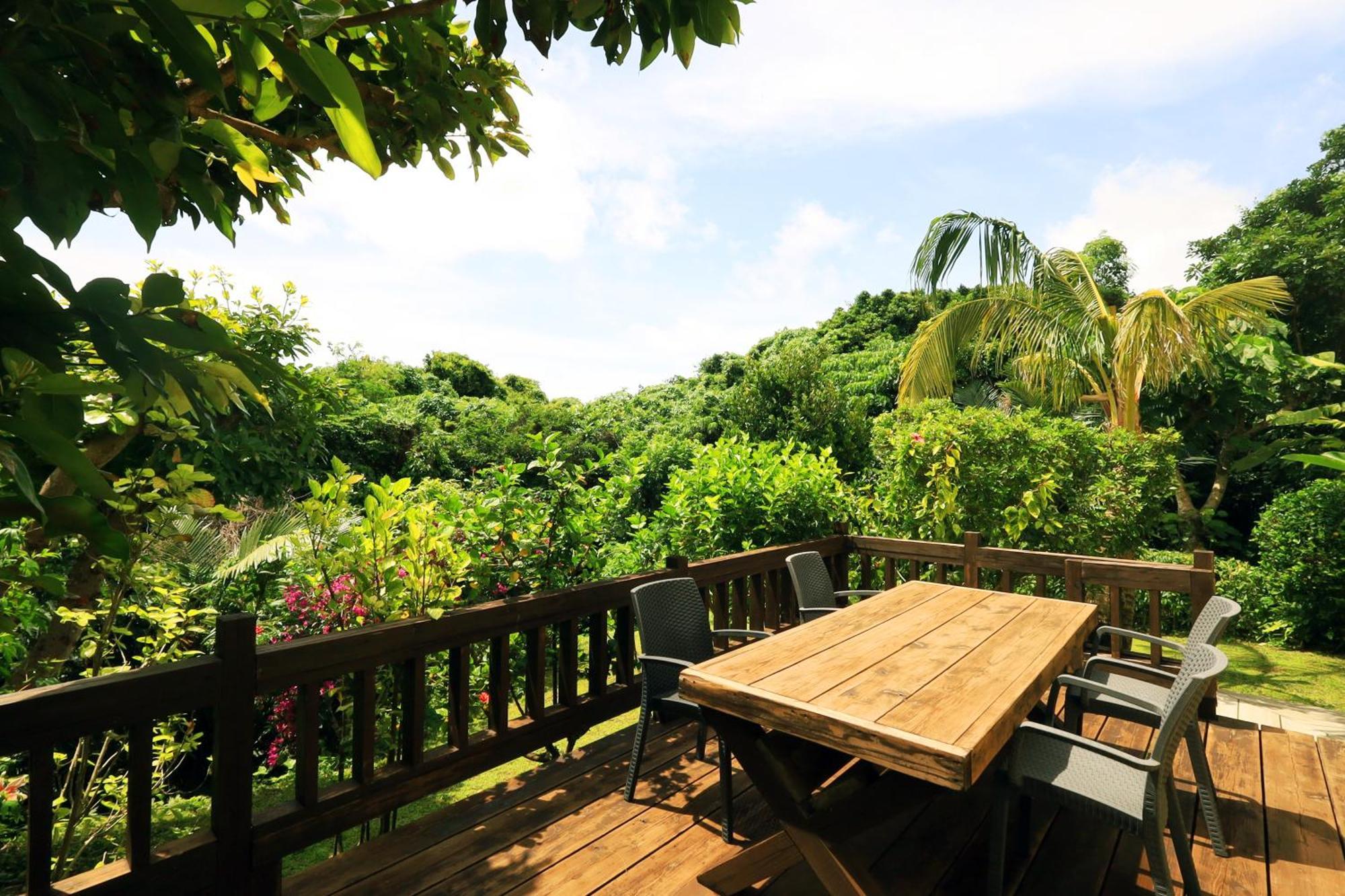 Villa Kachibai à Ishigaki  Extérieur photo